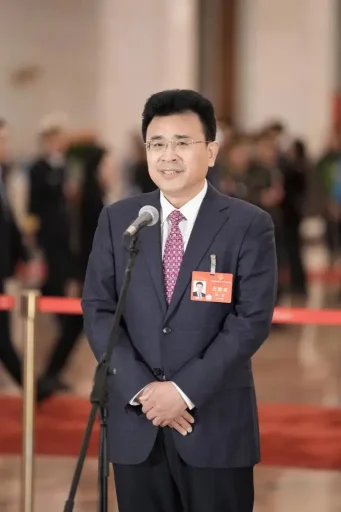 这些代表带来最新消息，振奋人心！(图2)