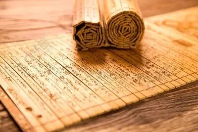 设计知识-书籍常用装订方式(从古到今)(图3) 从古至今书籍常用装订方式(图1)