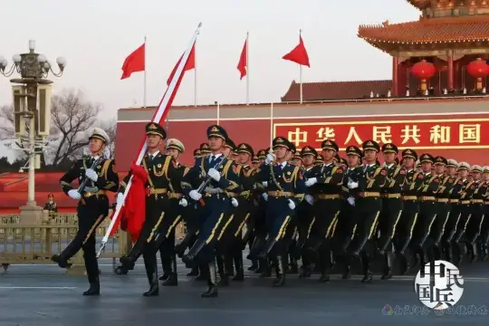 "趁青春 去当兵" 2022全国征兵报名通道开启！(图1)